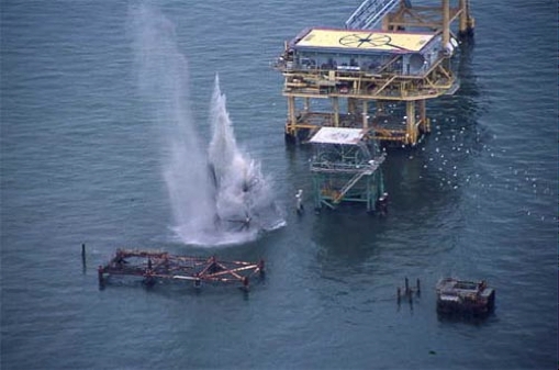 水下声音传播速度（声速）有多快？